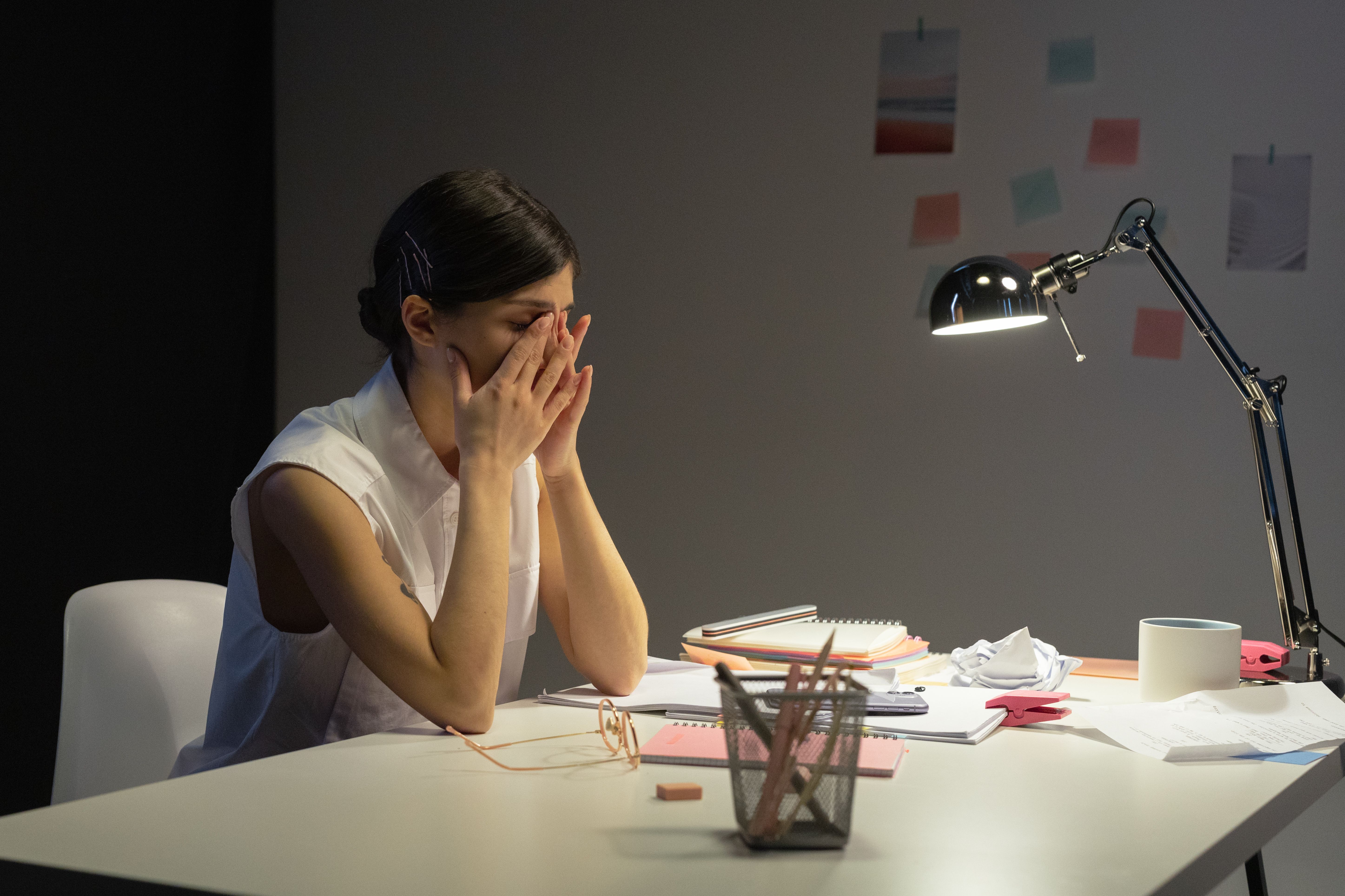 Quanto custa o adoecimento mental no trabalho: o dreno invisível do presenteísmo